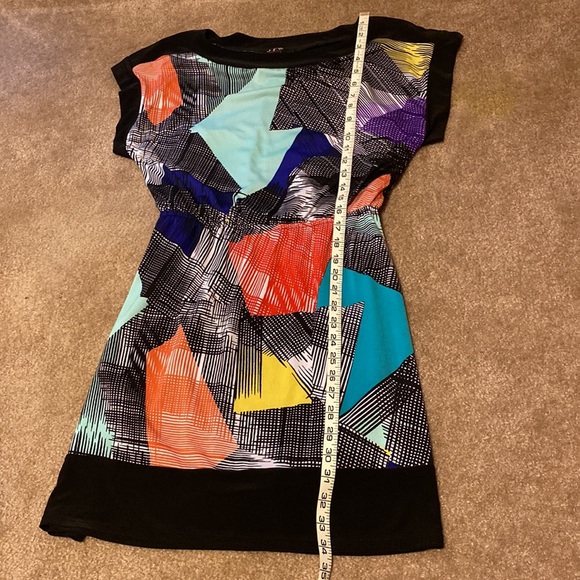 JFW Colorful Graphic Print Dress - Picture 6 of 7
